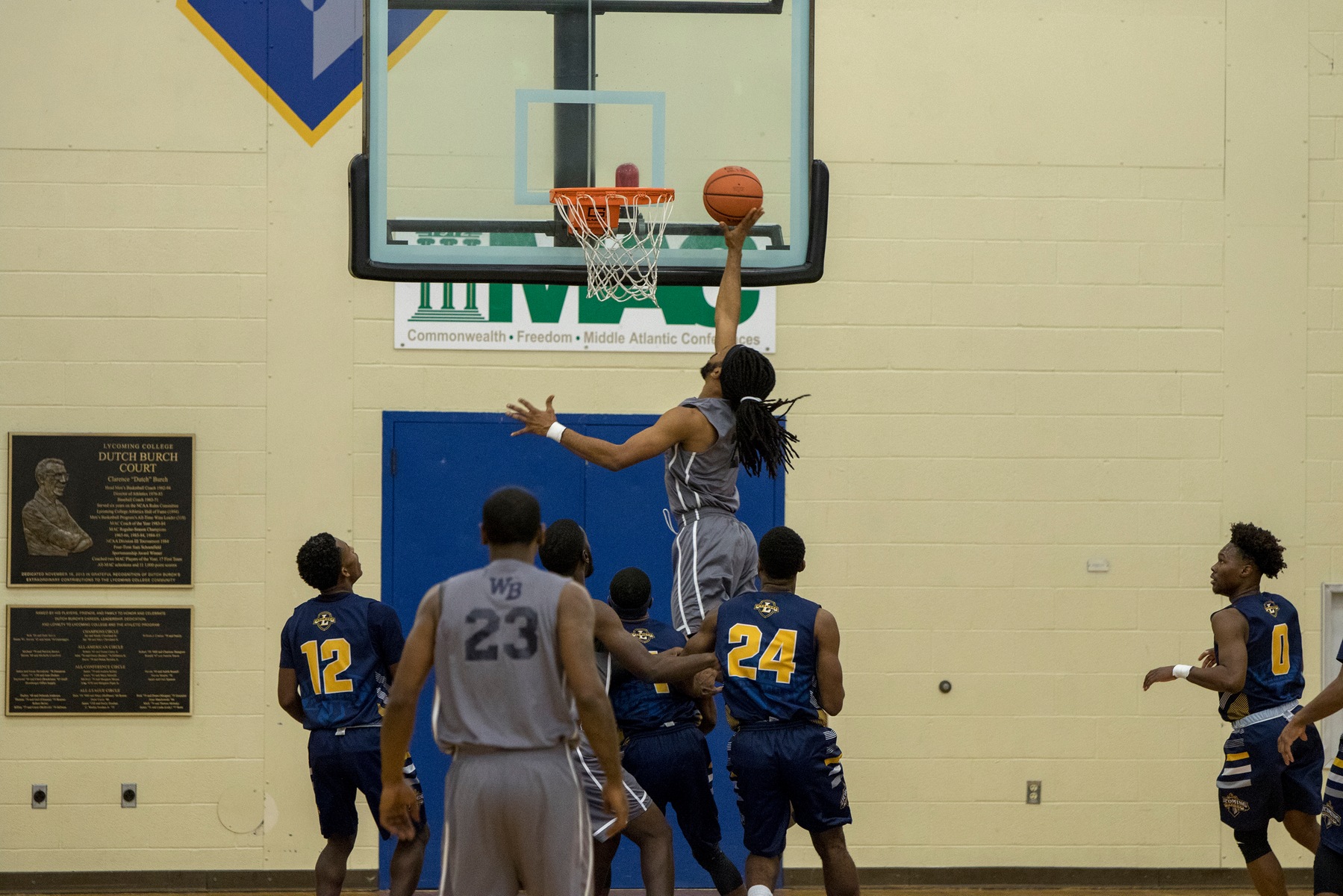 Penn State Wilkes-Barre Men's basketball team start the season with a victory.